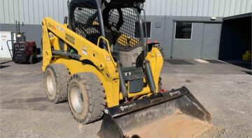 Wacker Neuson SW24 Skid Steer Loader 74in Bucket