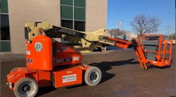 JLG E400 AJPN Articulating Boom Lift 40ft Man Lift